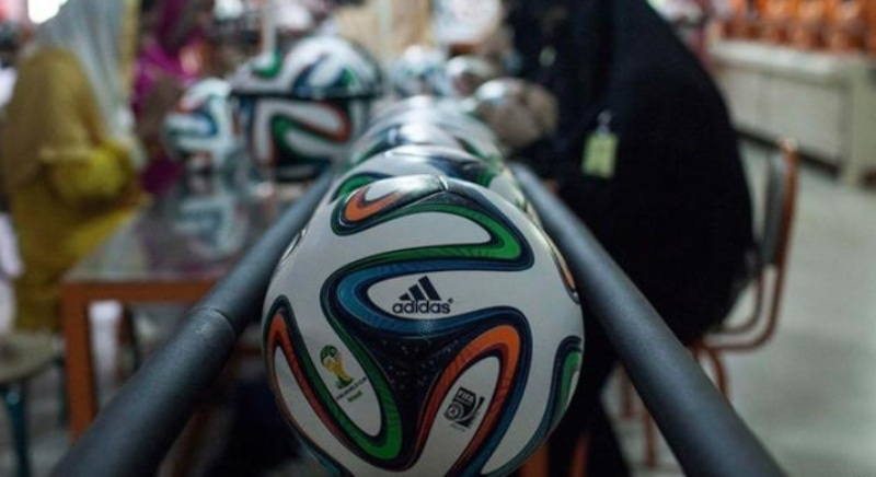pakistani-made-footballs-to-shine-world-cup